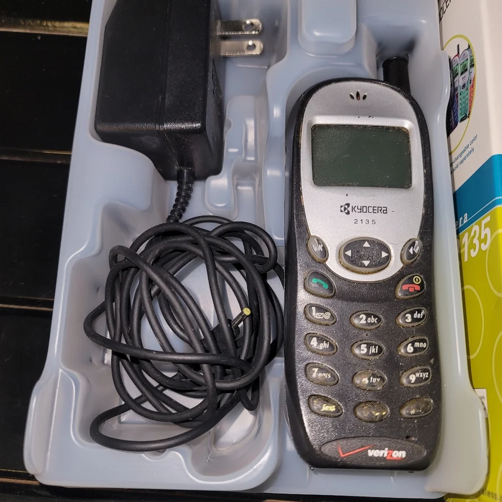 VINTAGE KYOCERA 2100 SERIES- # 2135
